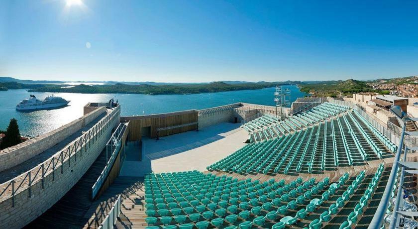 Illy City Centre Apartment Šibenik Exterior foto